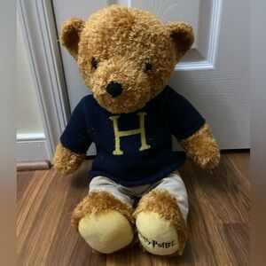 Wizarding World of Harry Potter Universal Orlando “H sweater” teddy bear